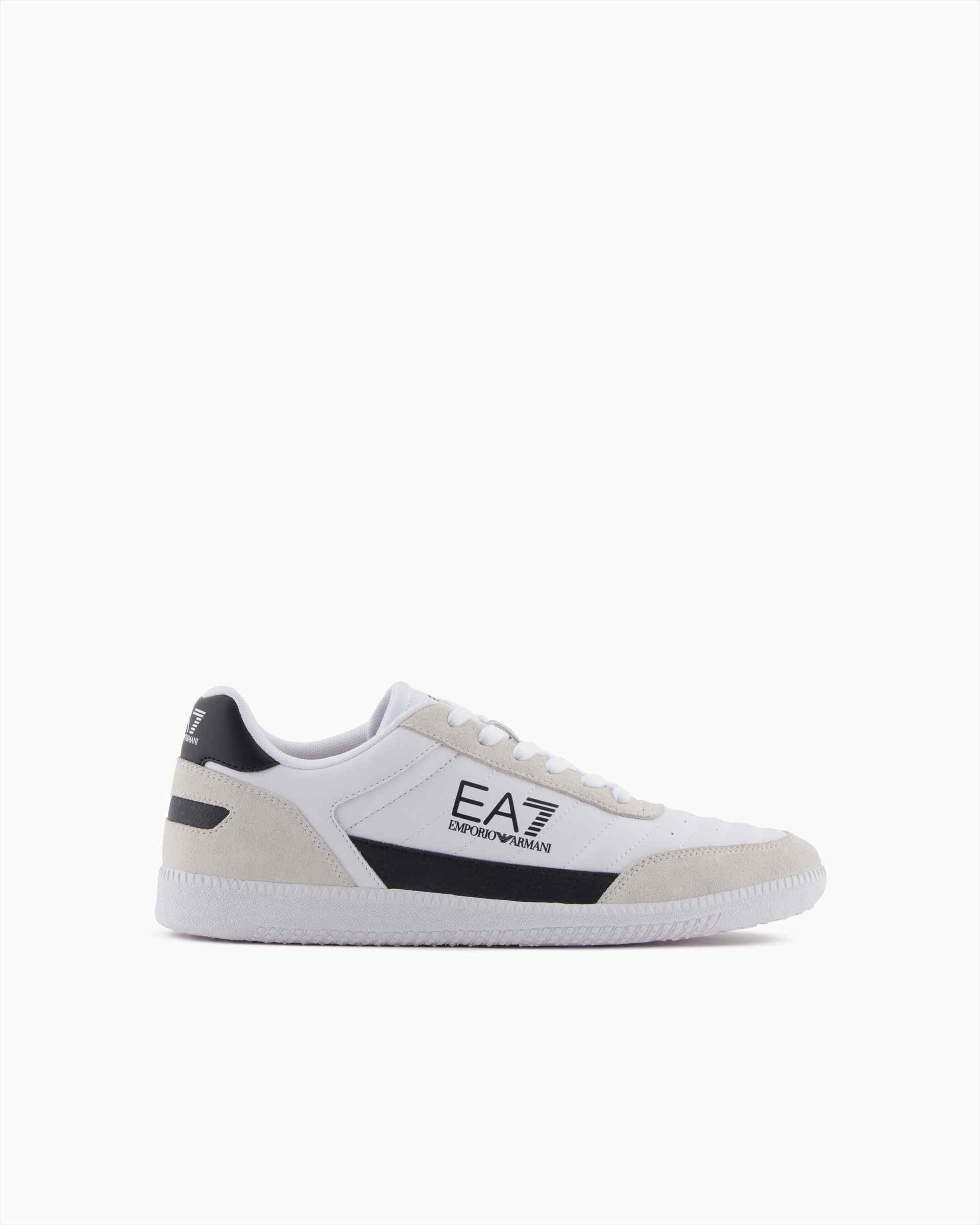 Leather Sneakers With Contrasting Logo