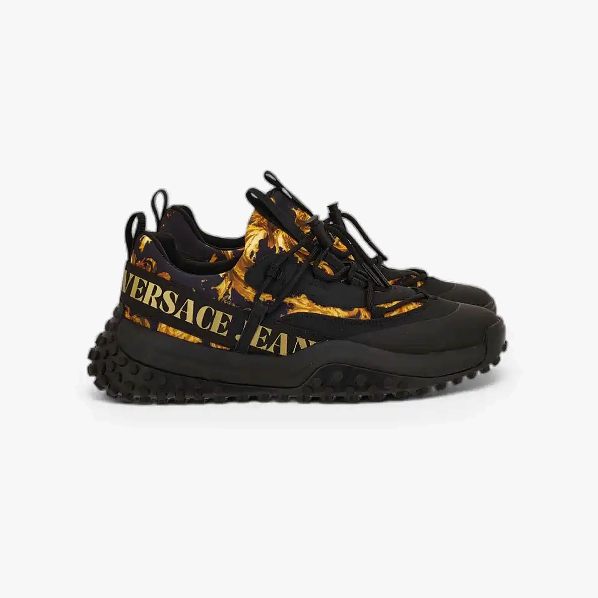 Hyber Sneakers