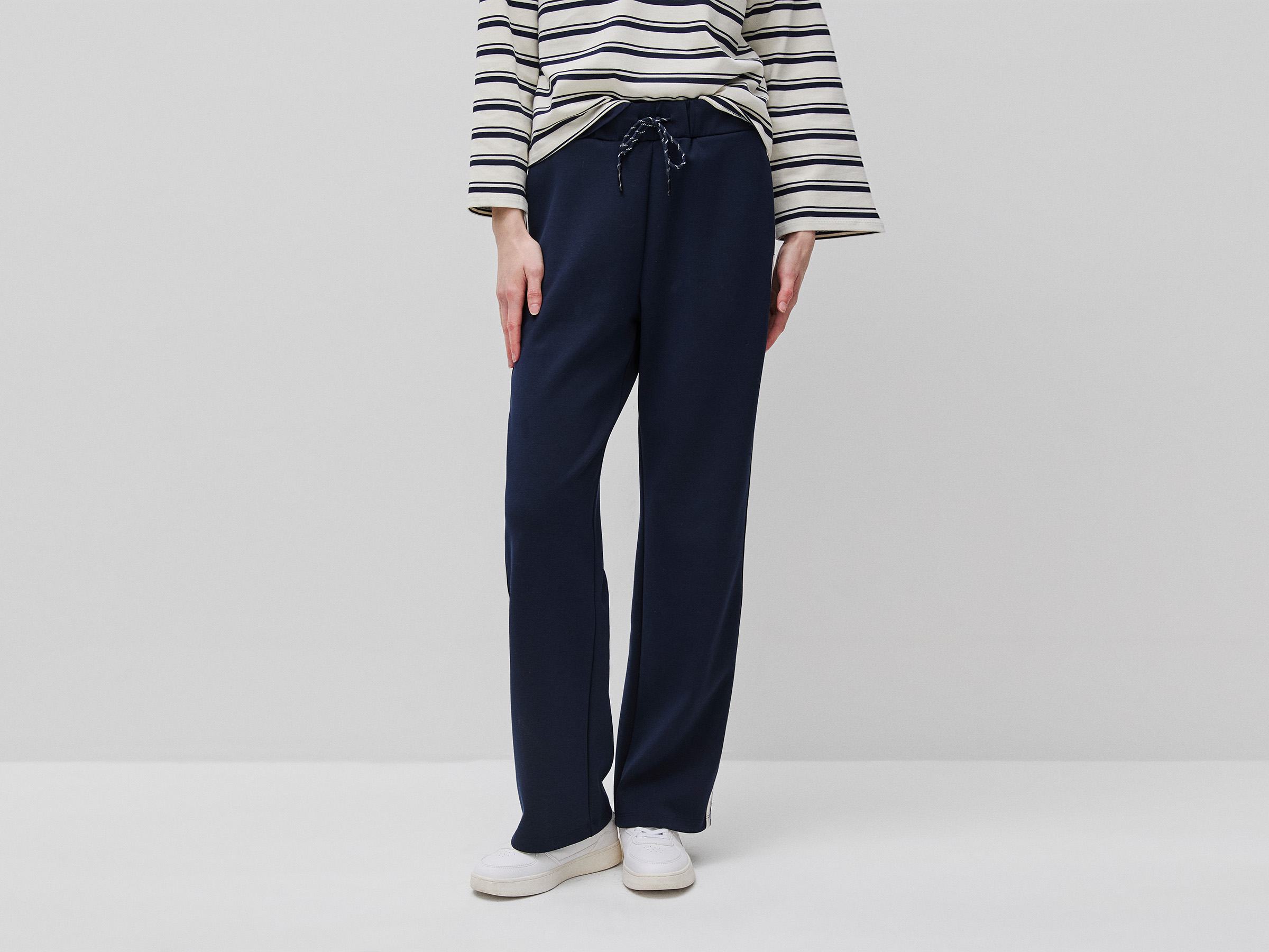 Trousers with striped side bands