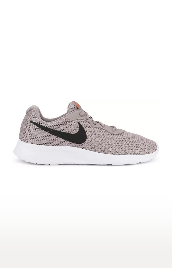 NIKE  Tanjun Running Shoe For Men