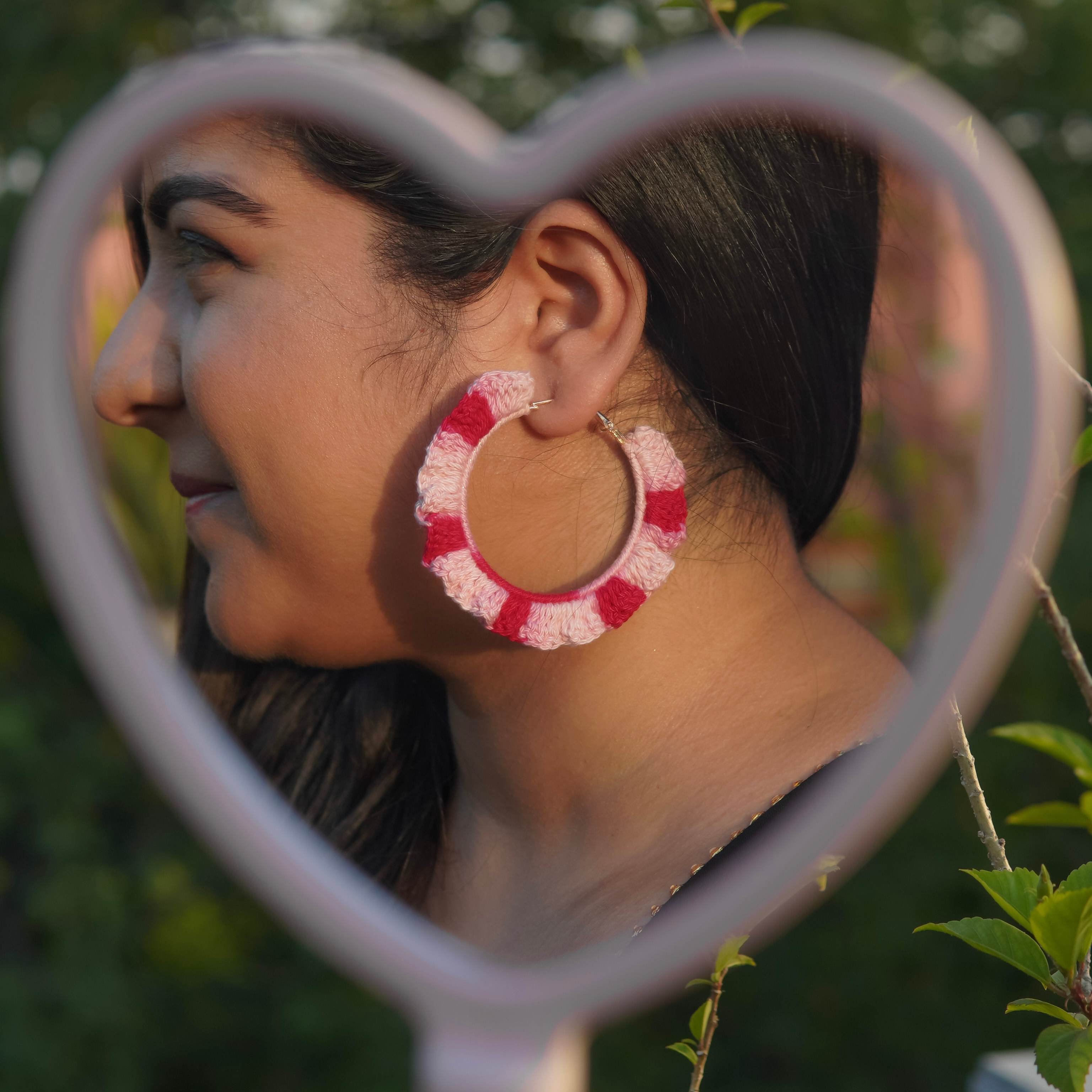 Gulabi Pankh Hoops