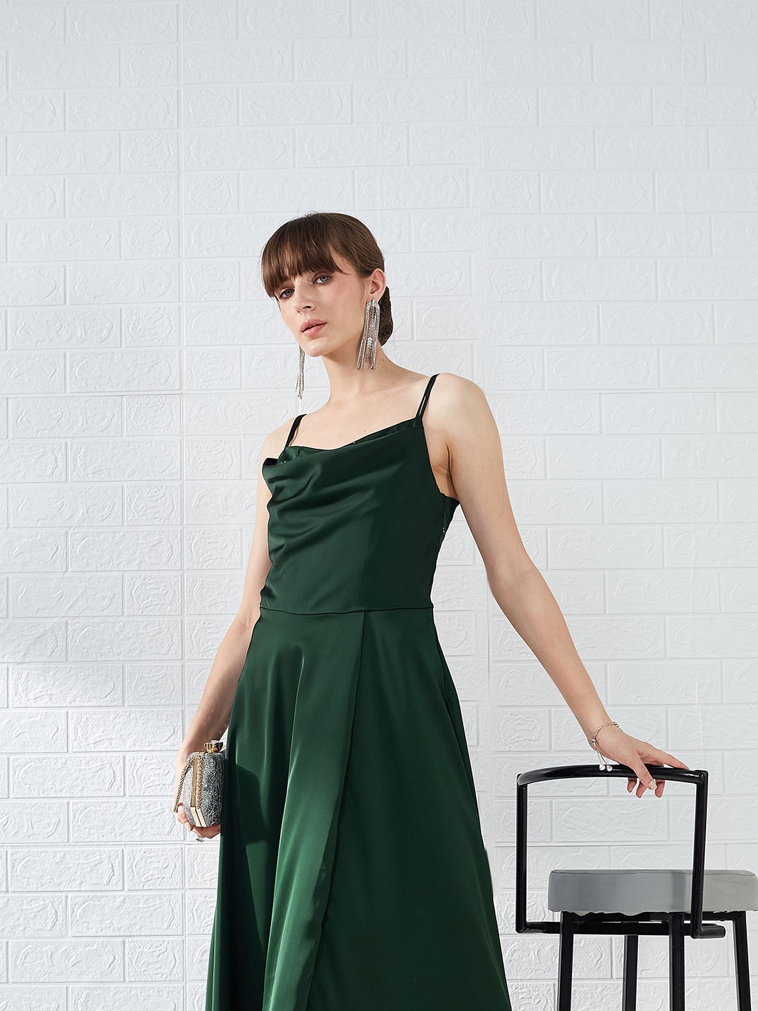 Latin Quarters Women Green Sleeveless Cowl Neck A-line Party Maxi Dress