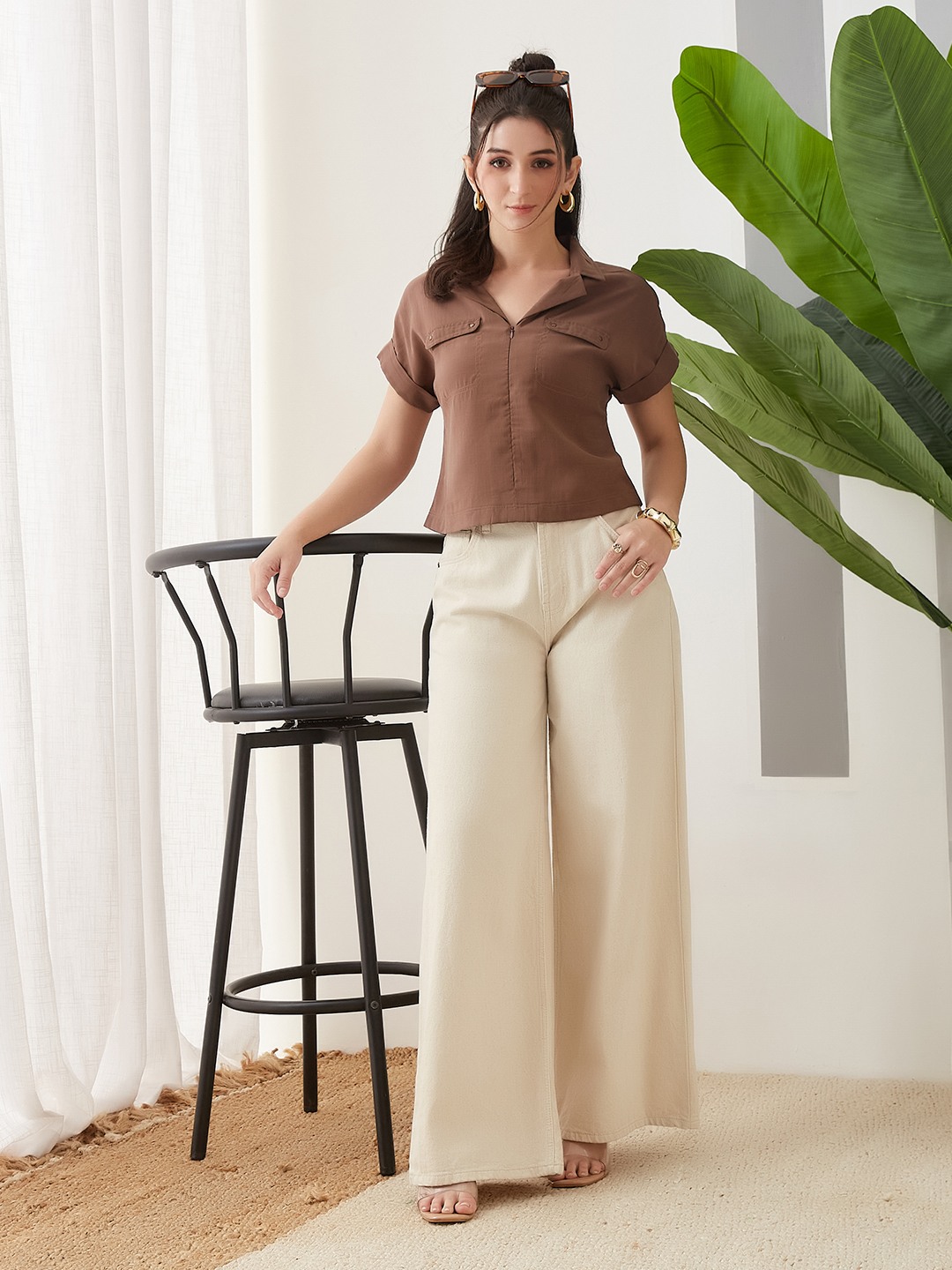 Latin Quarters Women'S Brown Solid Top