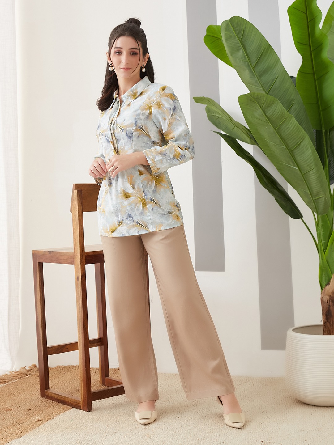 Latin Quarters Women'S Grey Printed Straight Tunic