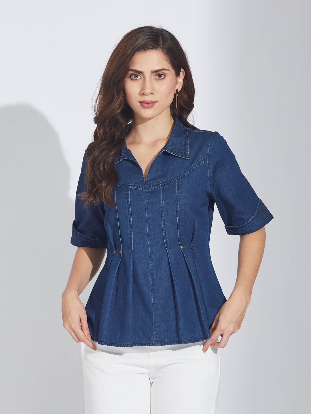 Latin Quarters Women'S Blue Solid Top