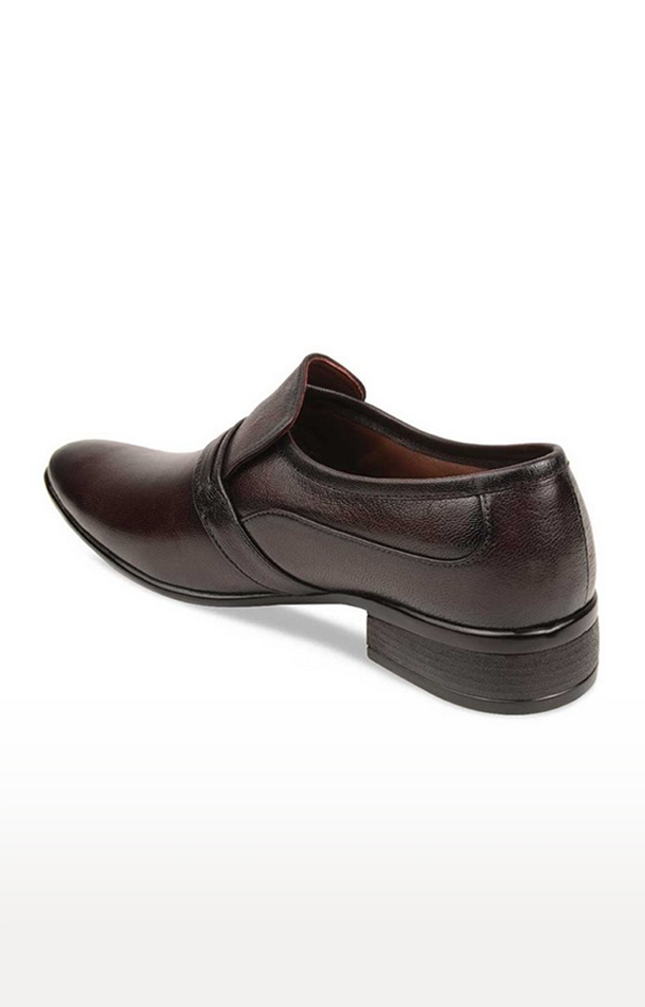 Regal | Men's Brown Leather Formal Slip-ons 1