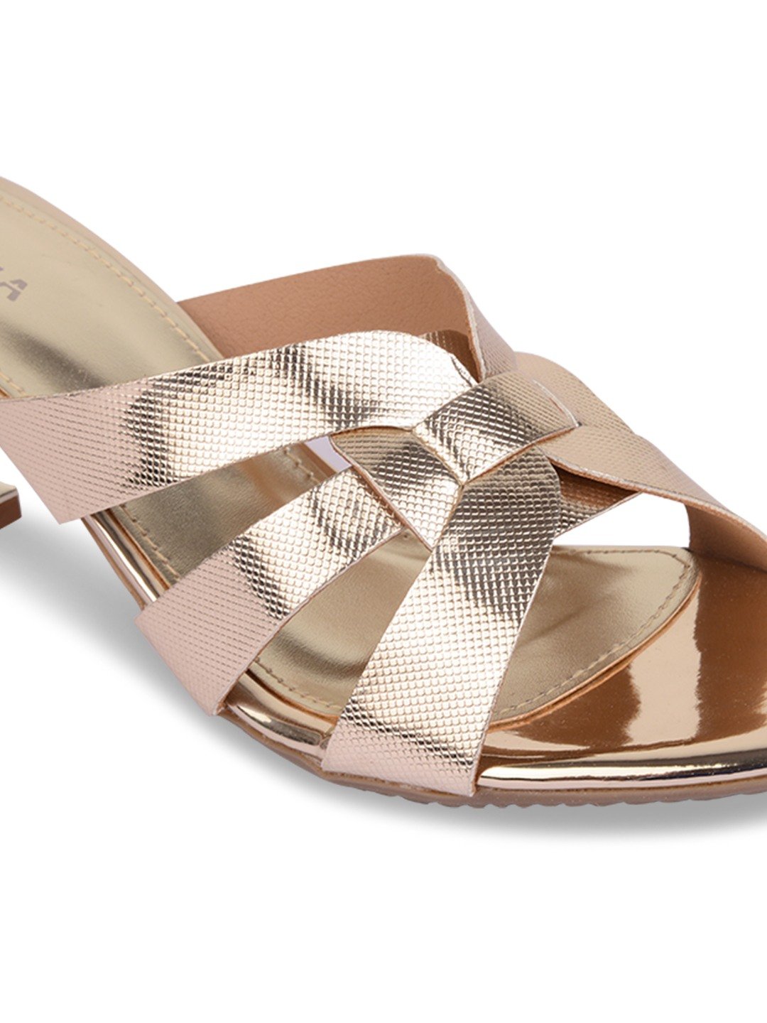 Women Textured Criss Cross Strap Heels