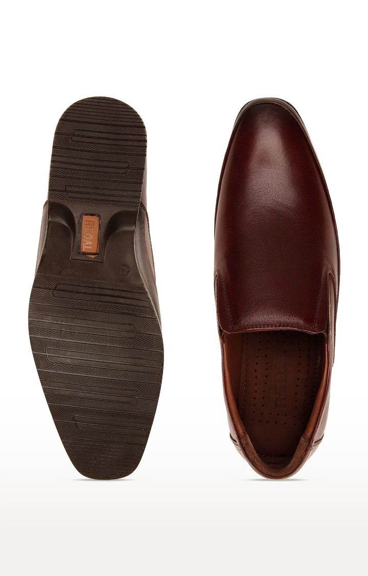 Regal | Men's Brown Leather Formal Slip-ons 2