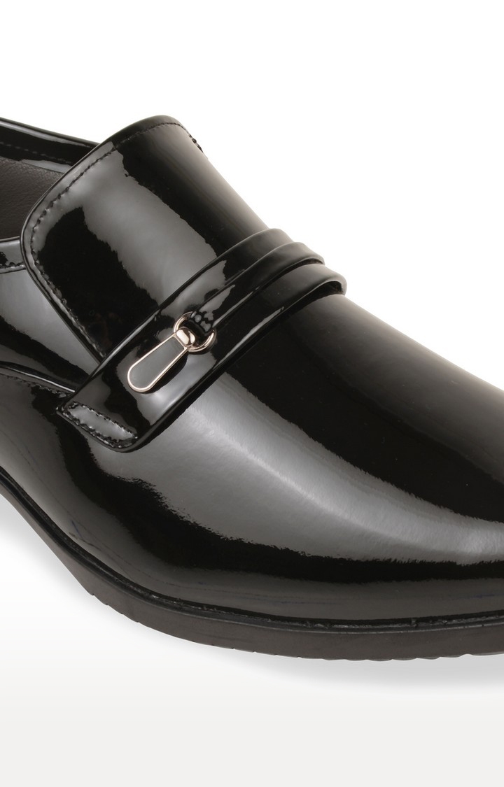 Regal | Men's Black Leather Formal Slip-ons 3