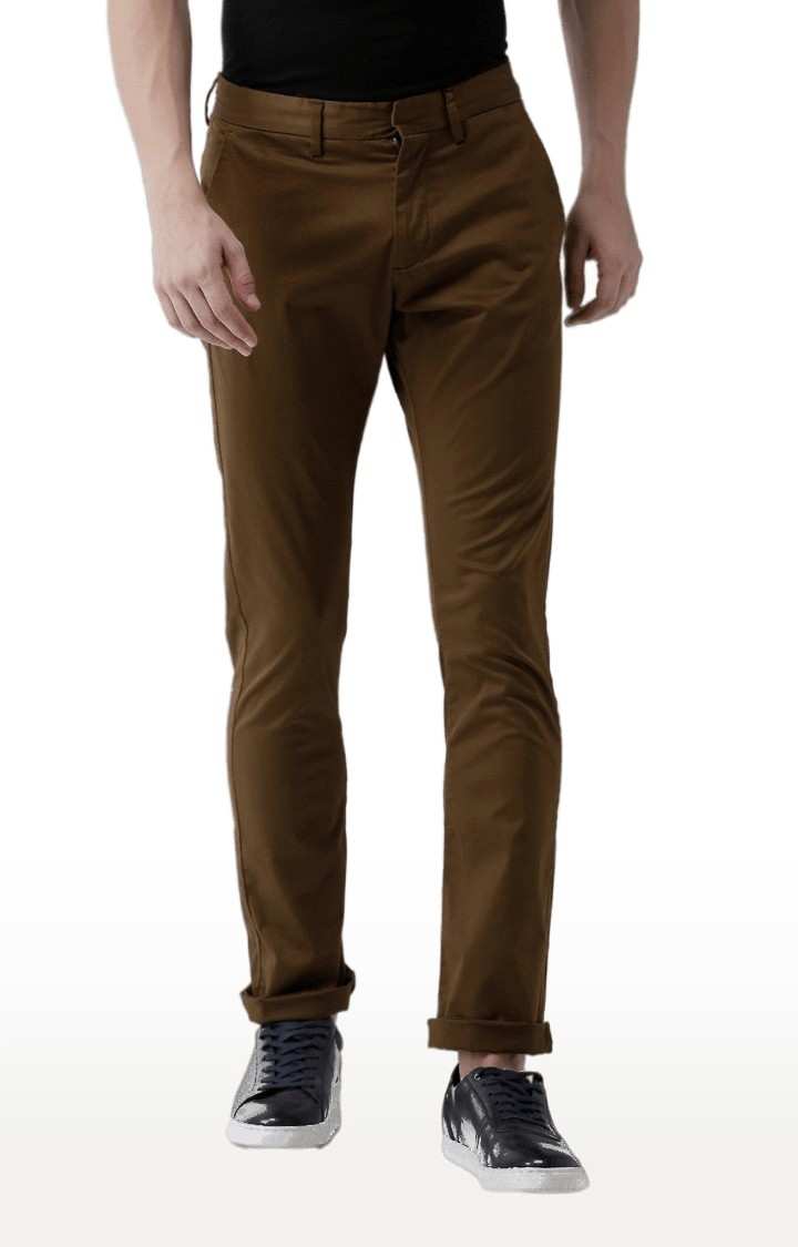 Men's Brown Cotton Blend Solid Chinos