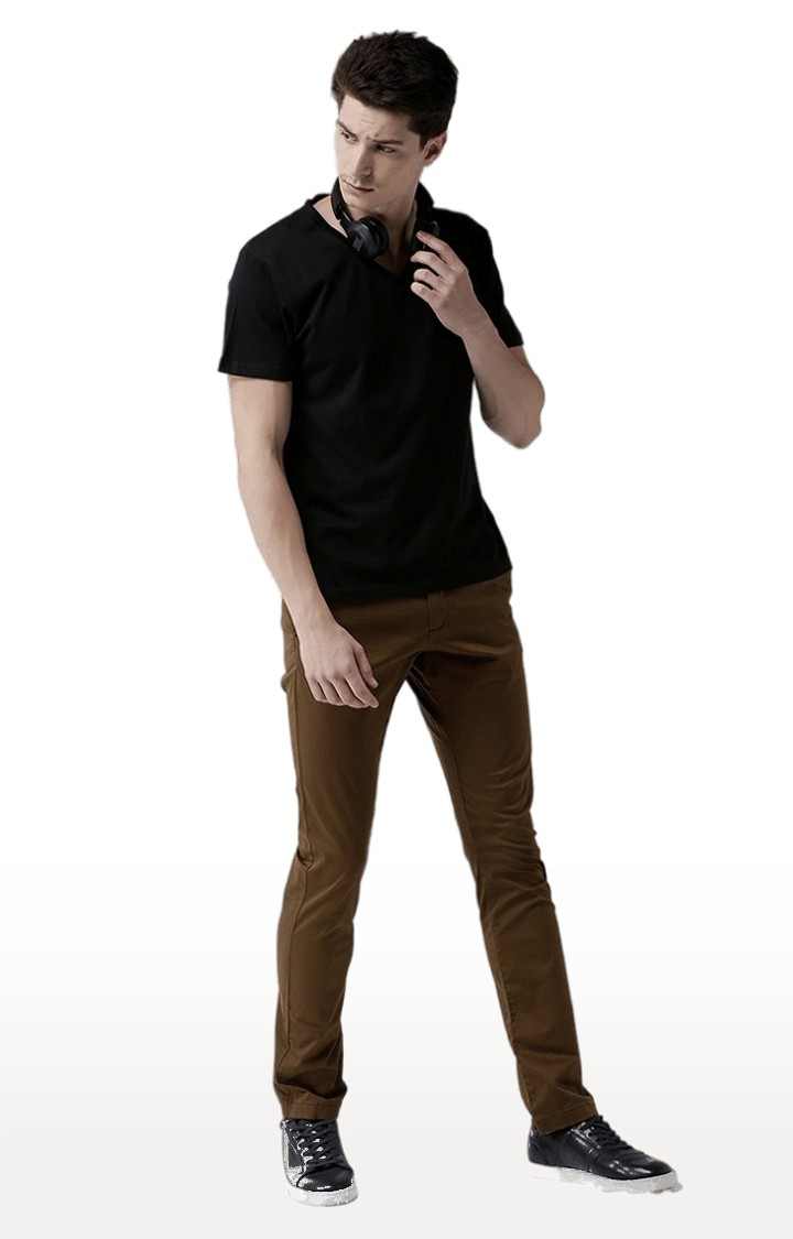 Men's Brown Cotton Blend Solid Chinos