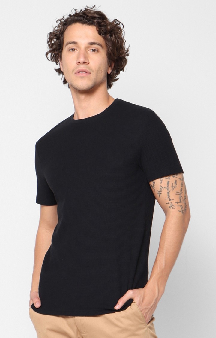 Men's Black Solid Regular T-Shirts