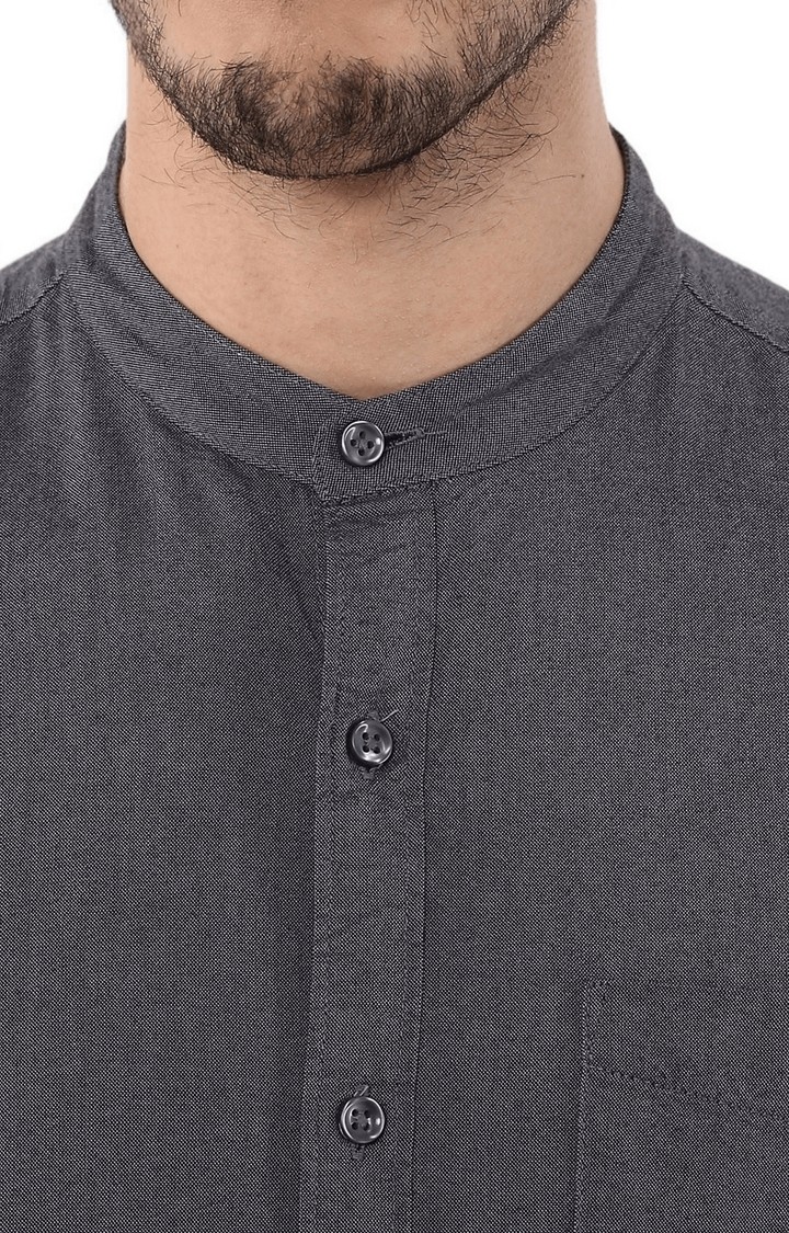 Men's Grey Solid Casual Shirts