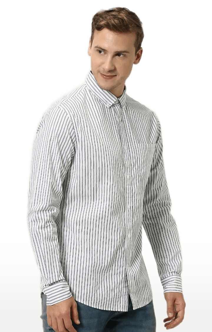 Men's White Striped Casual Shirts