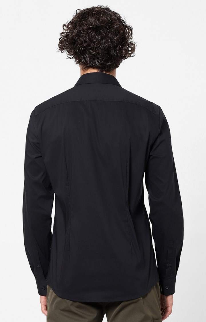 Men's Black Solid Casual Shirts