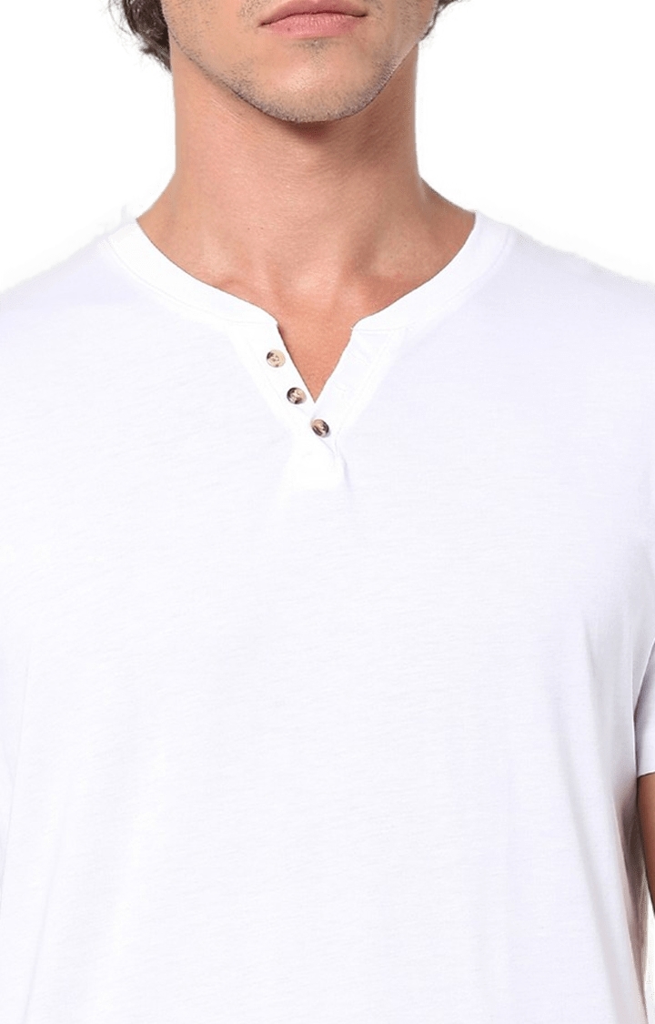 celio | Men's White Solid Regular T-Shirts 4