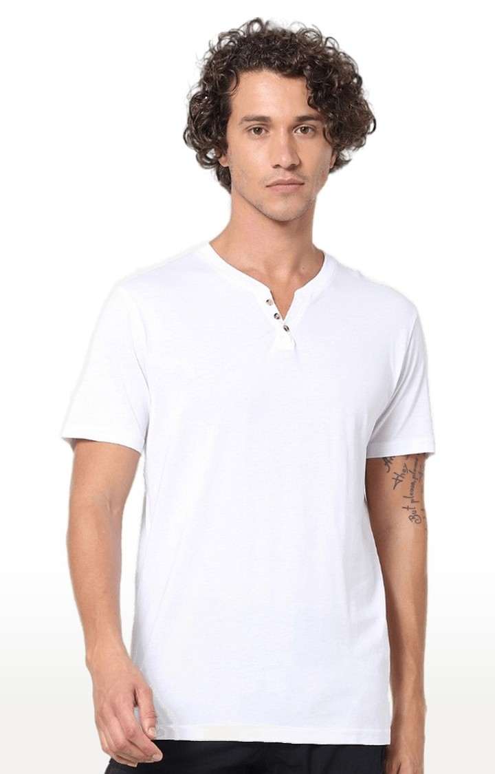 Men's White Solid Regular T-Shirts