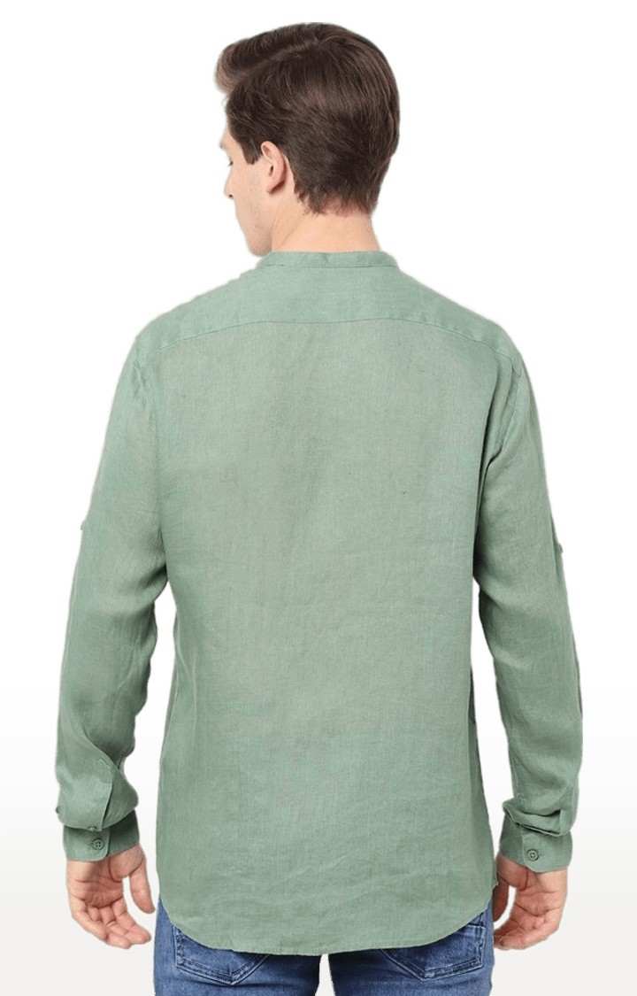 Men's Green Solid Casual Shirts