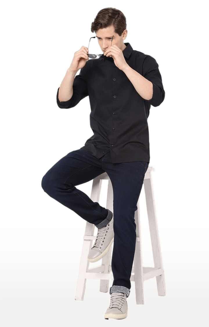 Men's Black Solid Casual Shirts
