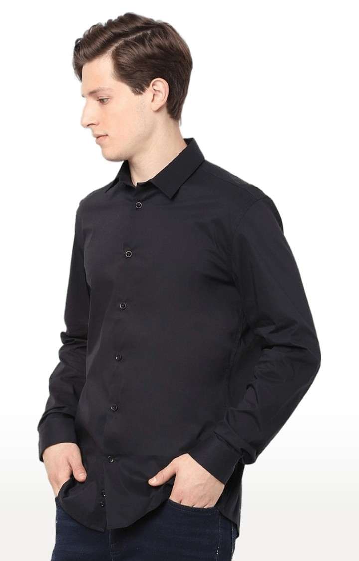 Men's Black Solid Casual Shirts