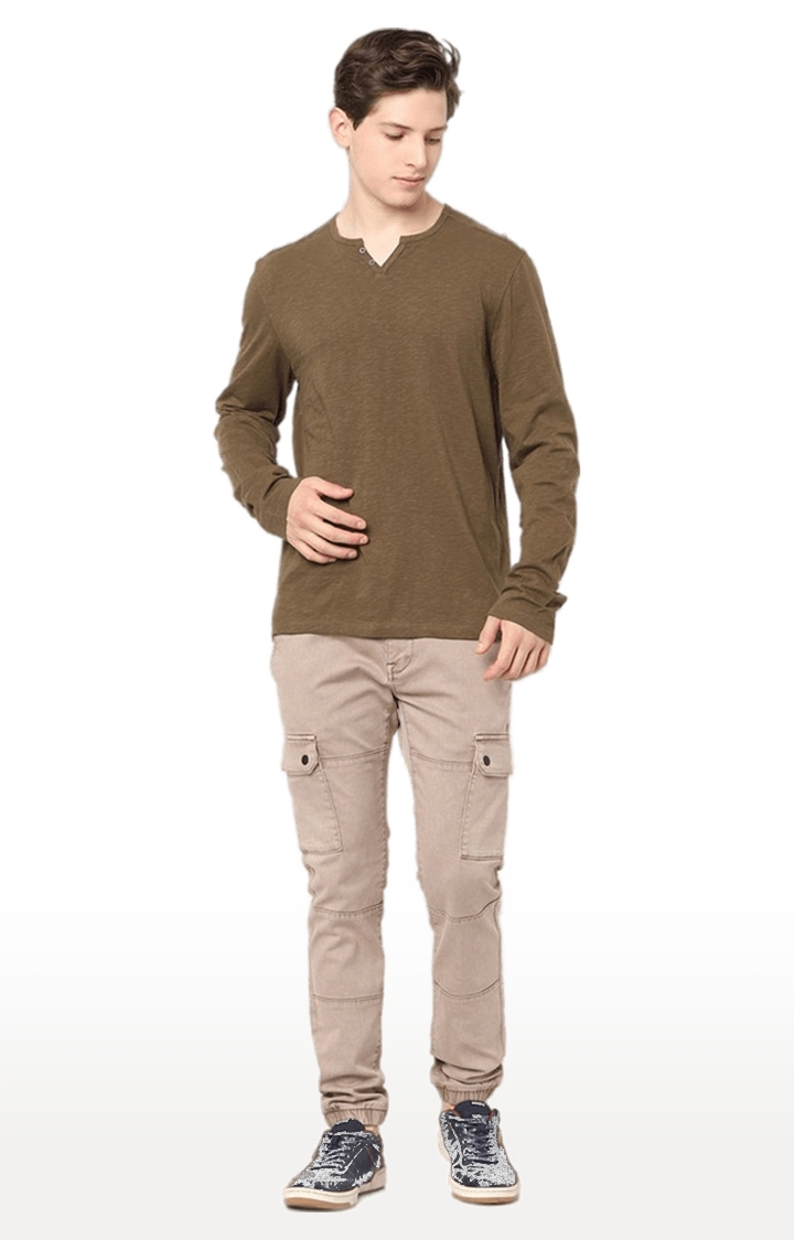 celio | Men's Brown Solid Regular T-Shirts 1