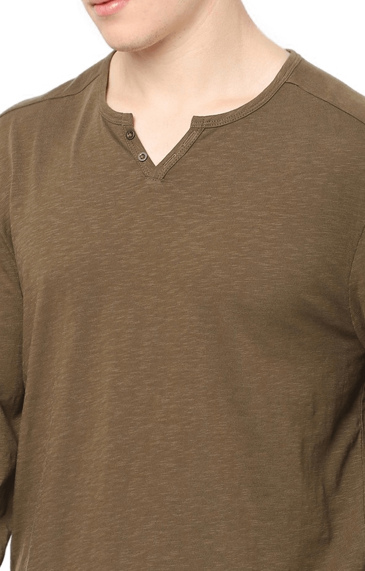 celio | Men's Brown Solid Regular T-Shirts 4