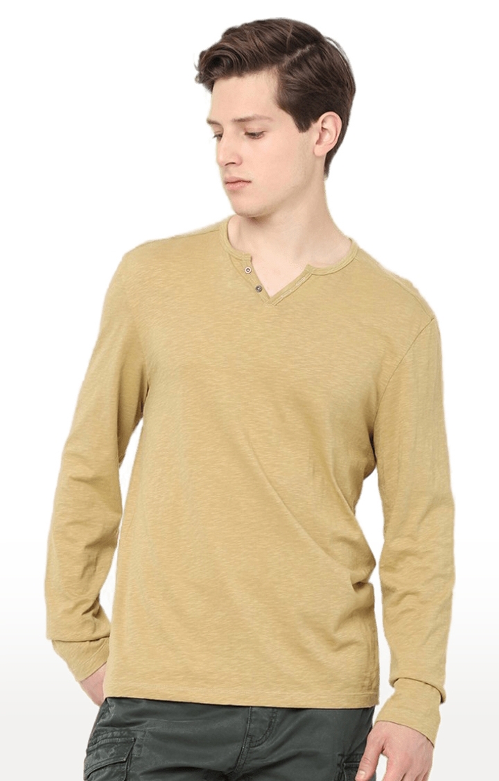 celio | Men's Yellow Solid Regular T-Shirts
