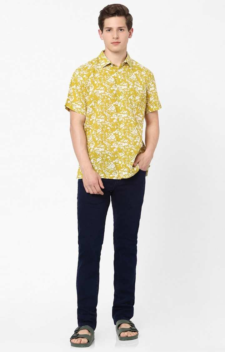 Men's Yellow Printed Casual Shirts