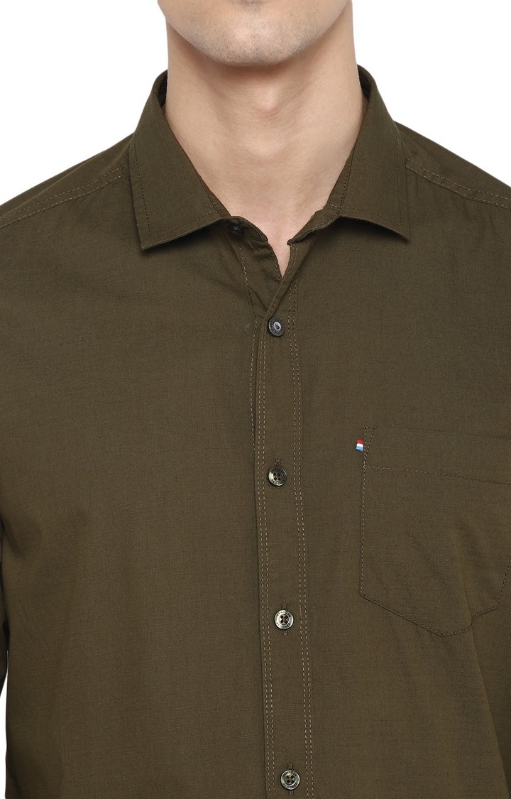 RED CHIEF | Men's Green Solid Cotton Casual Shirts 4