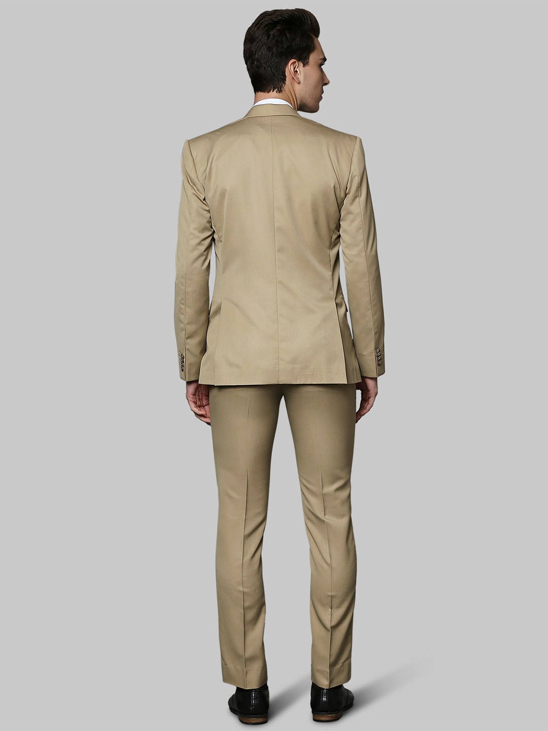 Park Avenue Medium Fawn Suit