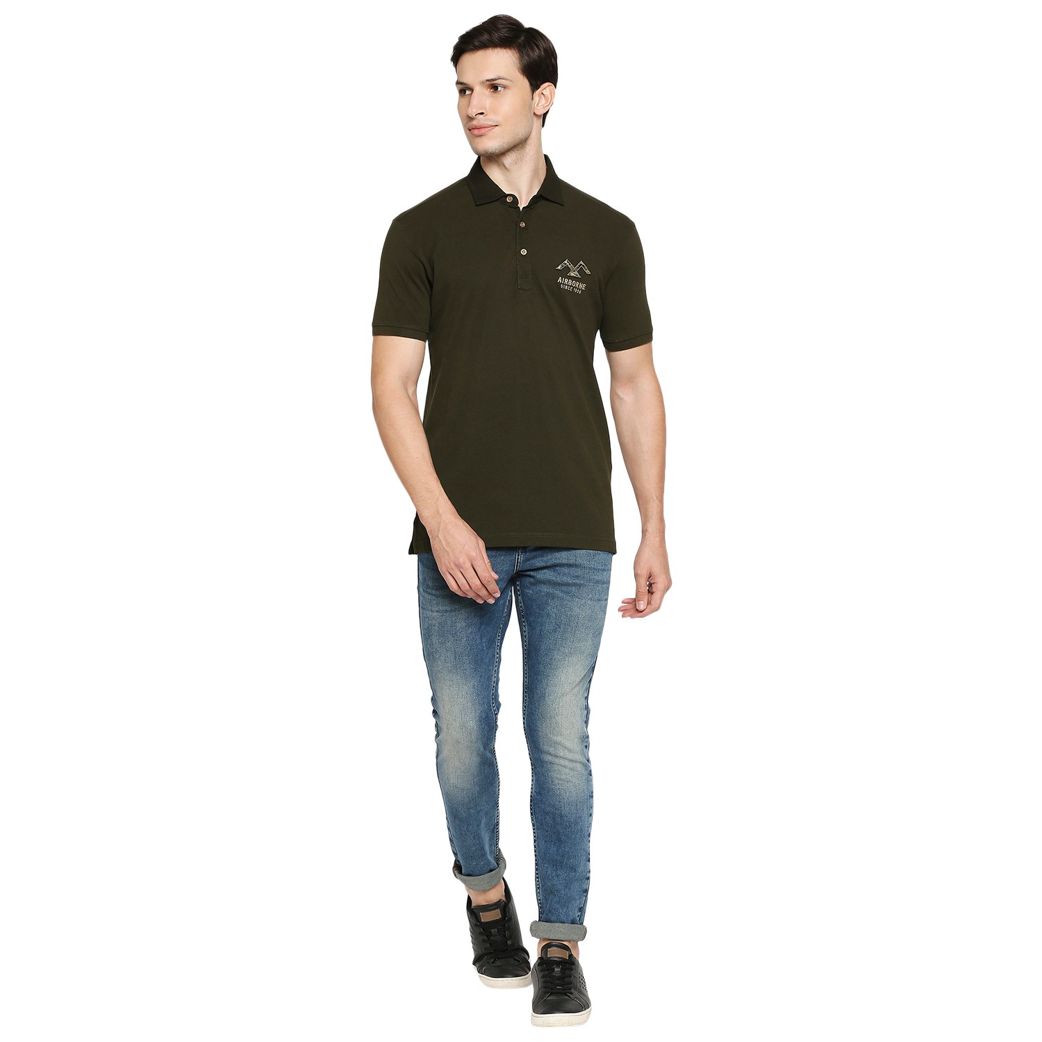 Mufti Authentic Casual Slim Fit Badged Solid Pique T-Shirt