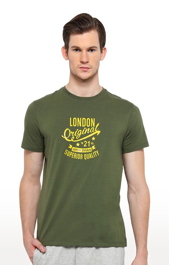 Am Swan | Men's Green Cotton Blend Typographic Printed Regular T-Shirt