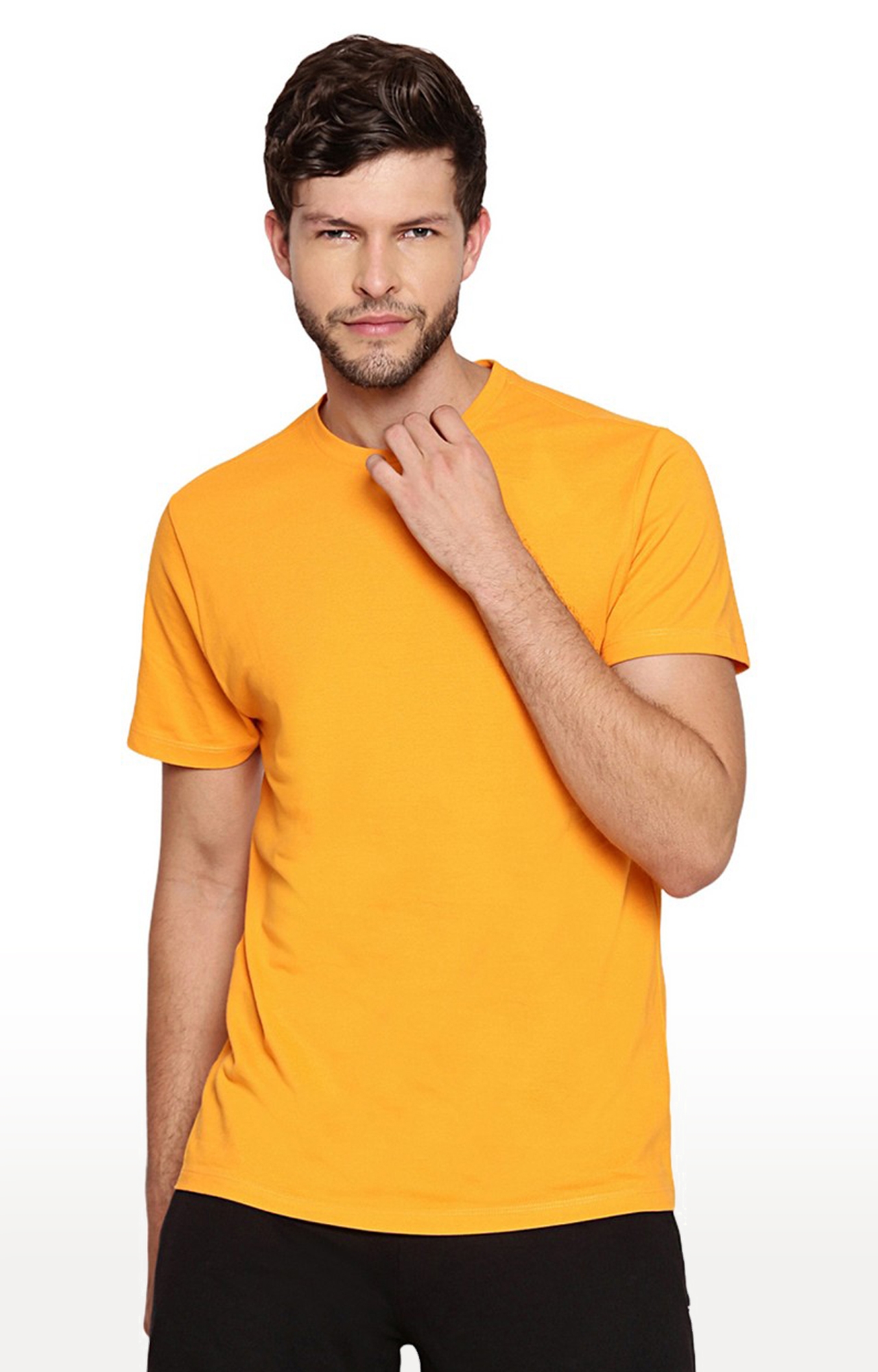Men's Mustrad Yellow Cotton Solid Regular T-Shirt