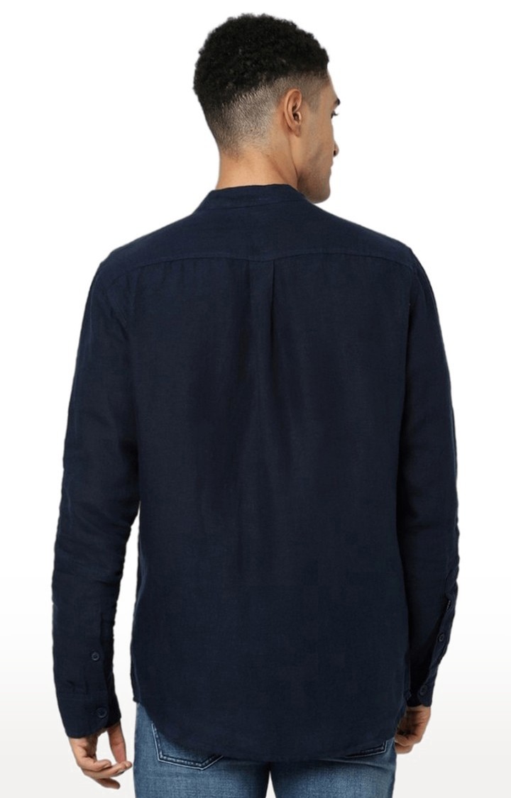 Men's Blue Solid Casual Shirts