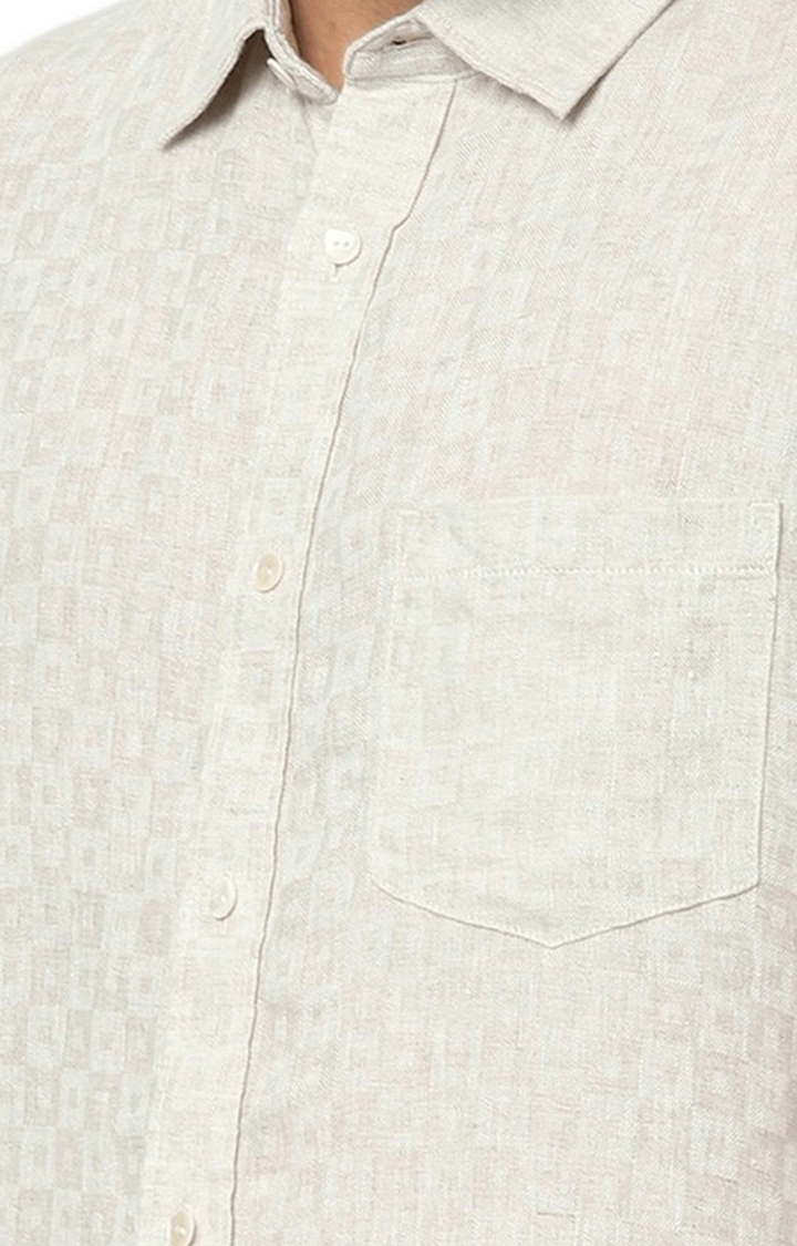 Men's White Printed Casual Shirts