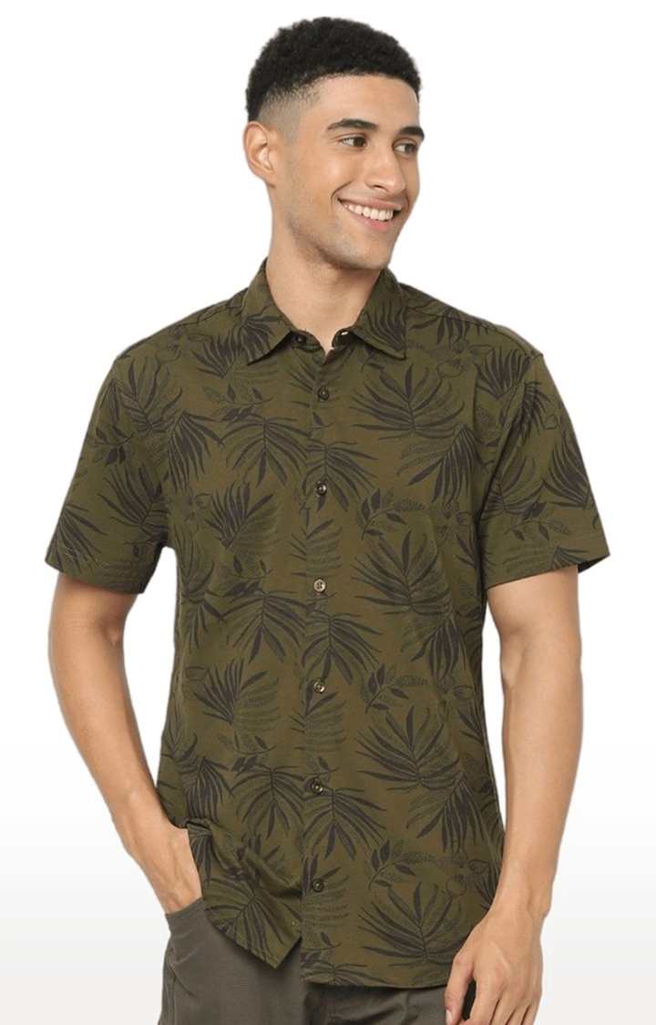 Men's Green Printed Casual Shirts