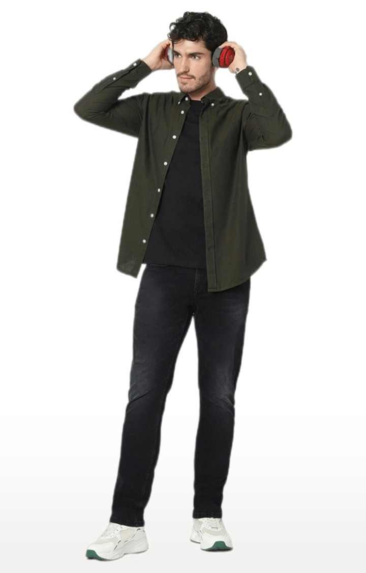 Men's Green Solid Casual Shirts