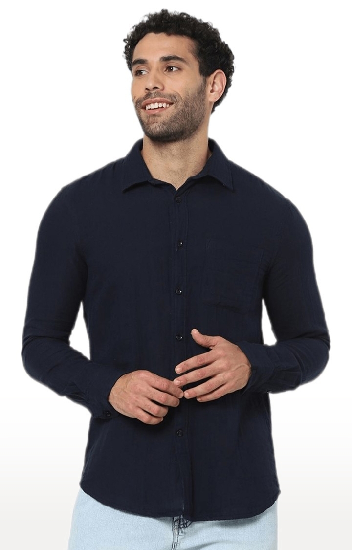 Men's Blue Solid Casual Shirts