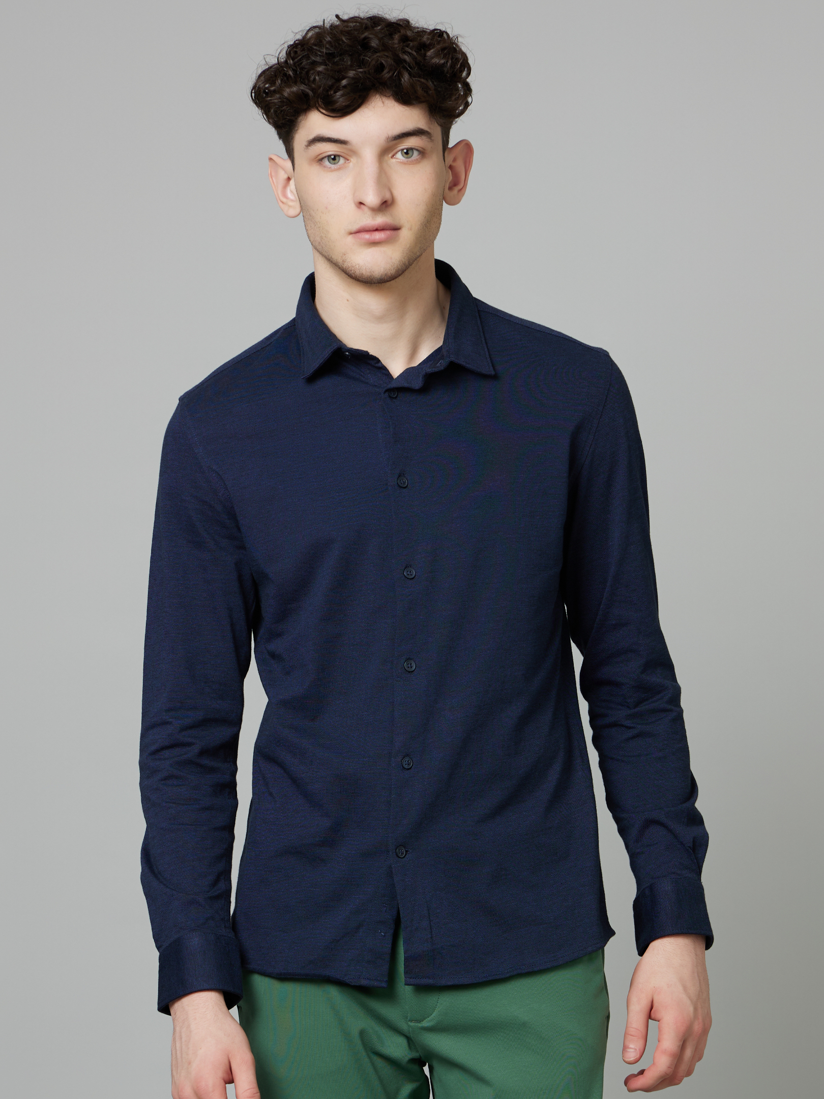 Men's Blue Solid Casual Shirts