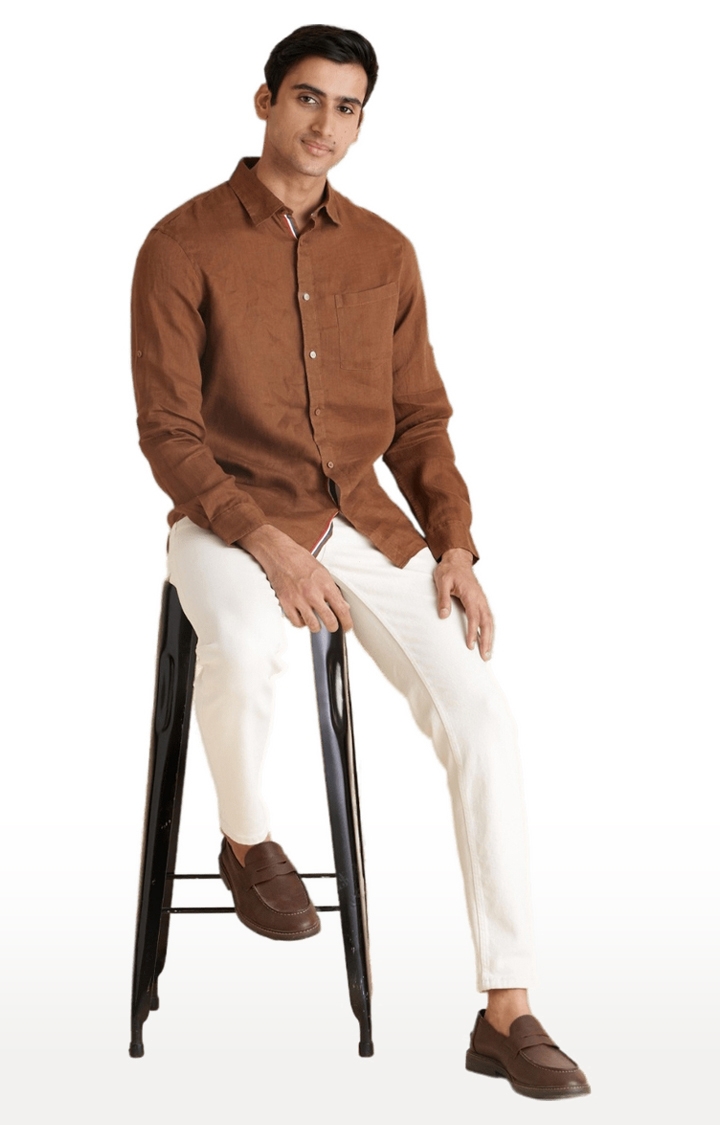 Men's Brown Solid Casual Shirts