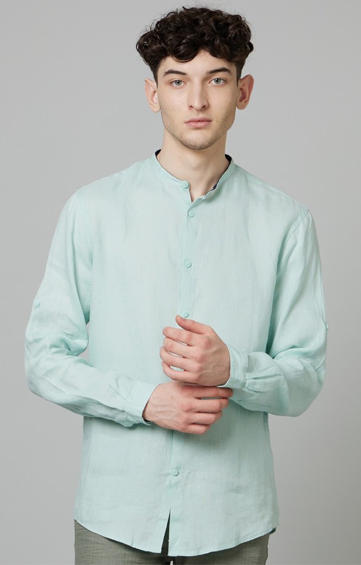 Men's Green Solid Casual Shirts