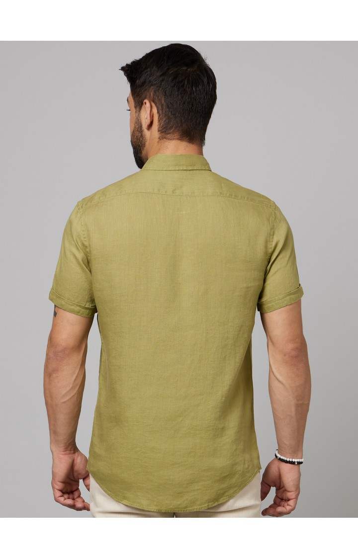 Men's Green Solid Casual Shirts