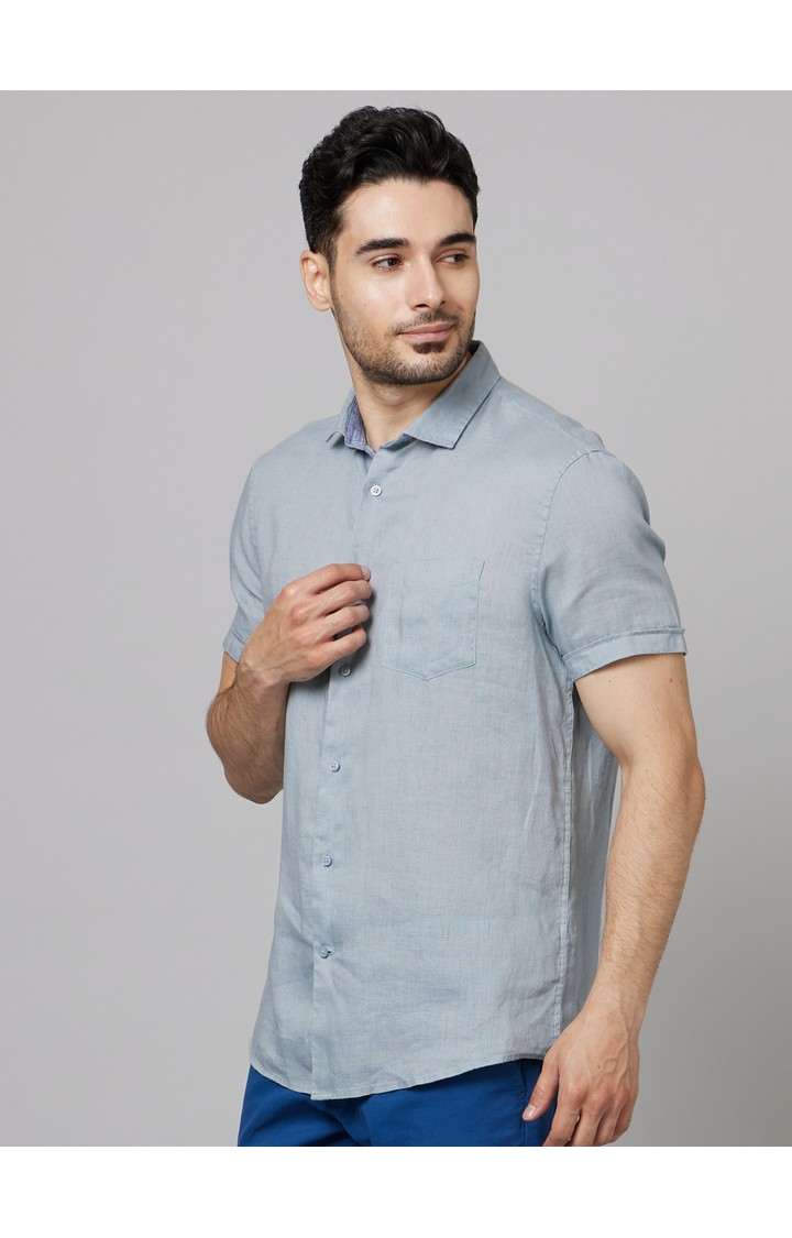 Men's Blue Solid Casual Shirts