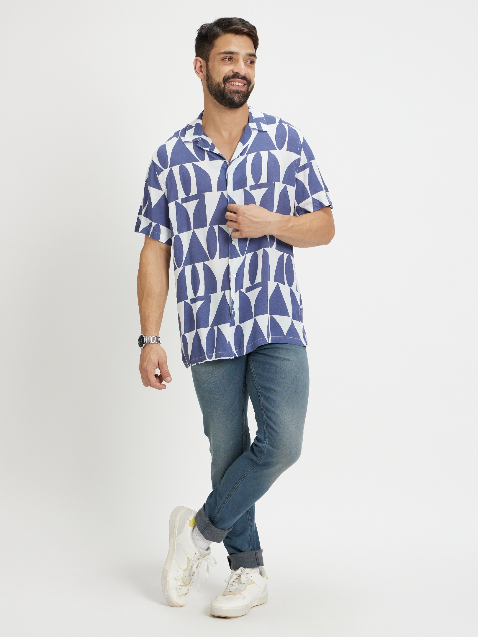 Men's Blue Geometrical Casual Shirts