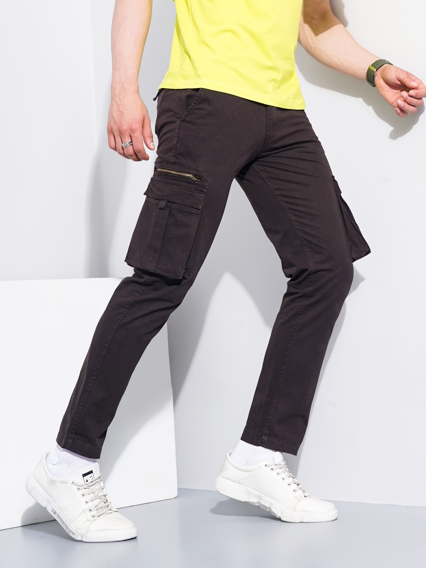 Buy celio* Off White Slim Fit Flat Front Trousers for Men's Online @ Tata  CLiQ