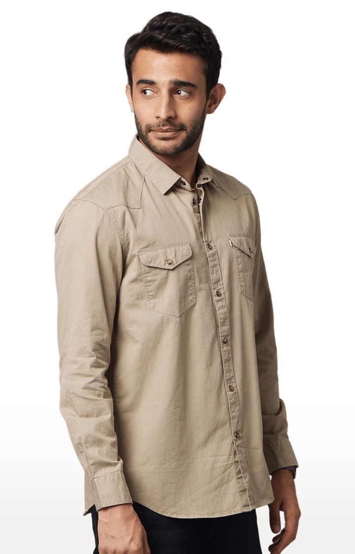 Men's Beige Solid Casual Shirts