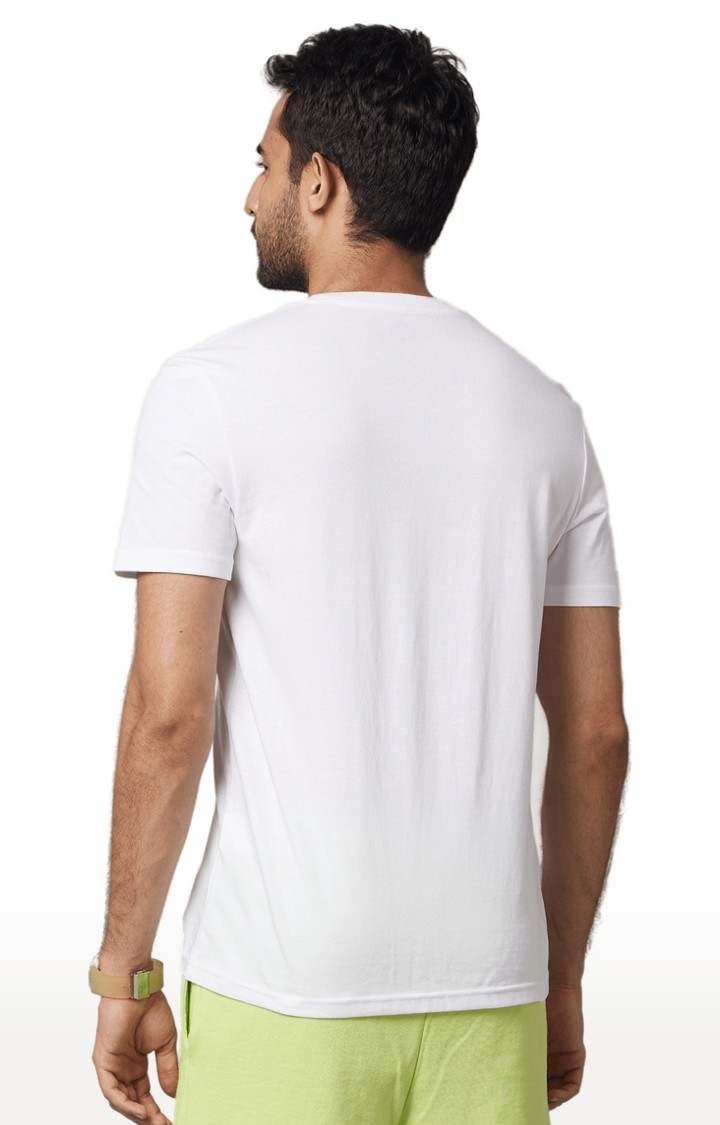 Men's White Graphics Regular T-Shirts