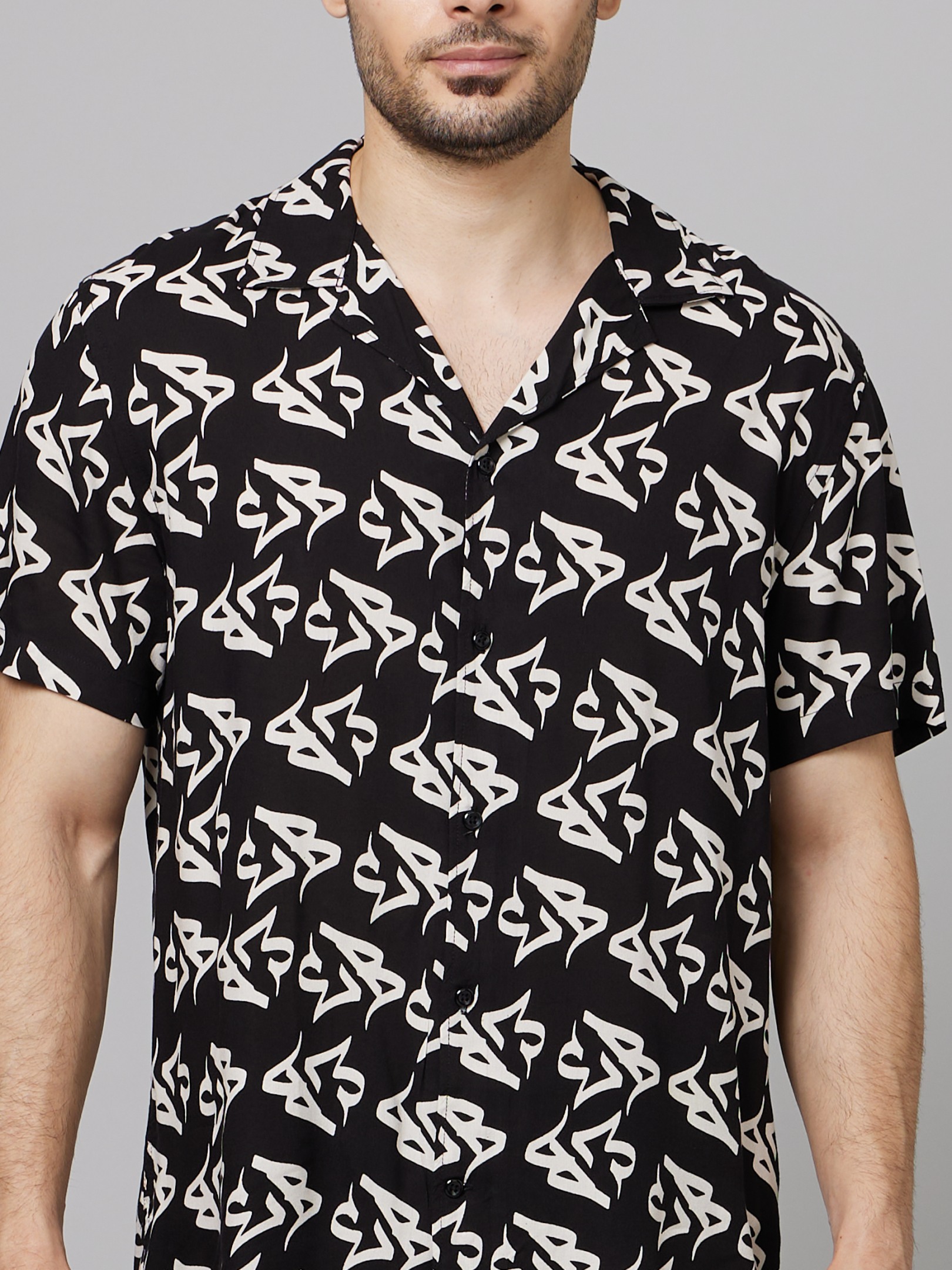 Men's Black Printed Casual Shirts