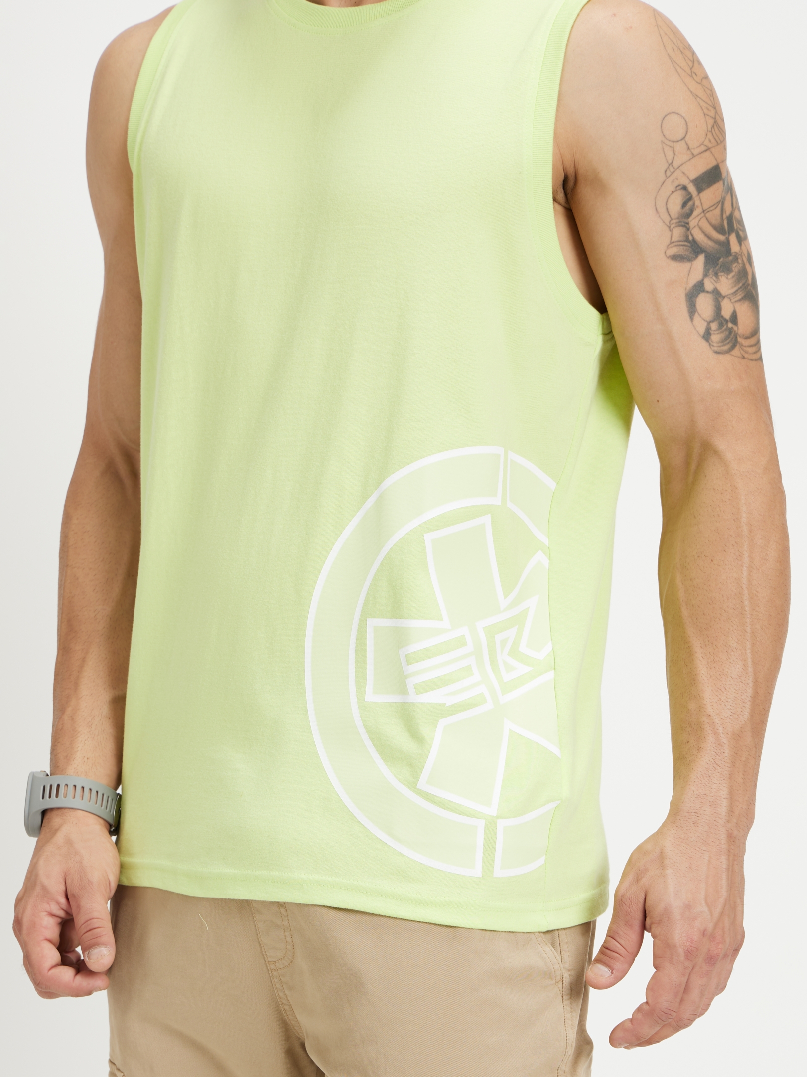 celio | Men's Green Solid Regular T-Shirts 6