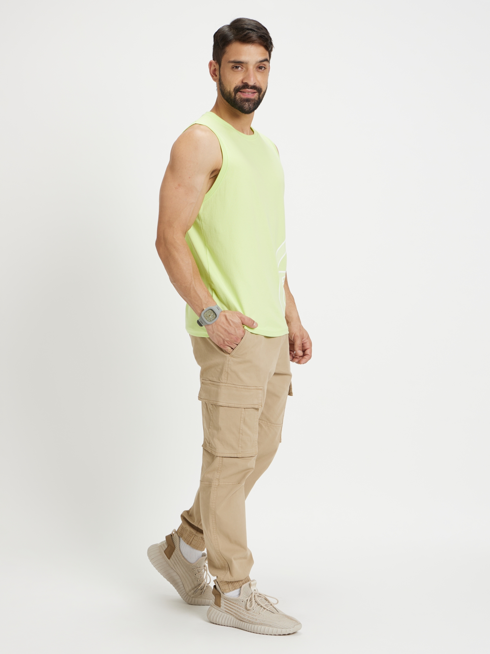celio | Men's Green Solid Regular T-Shirts 1